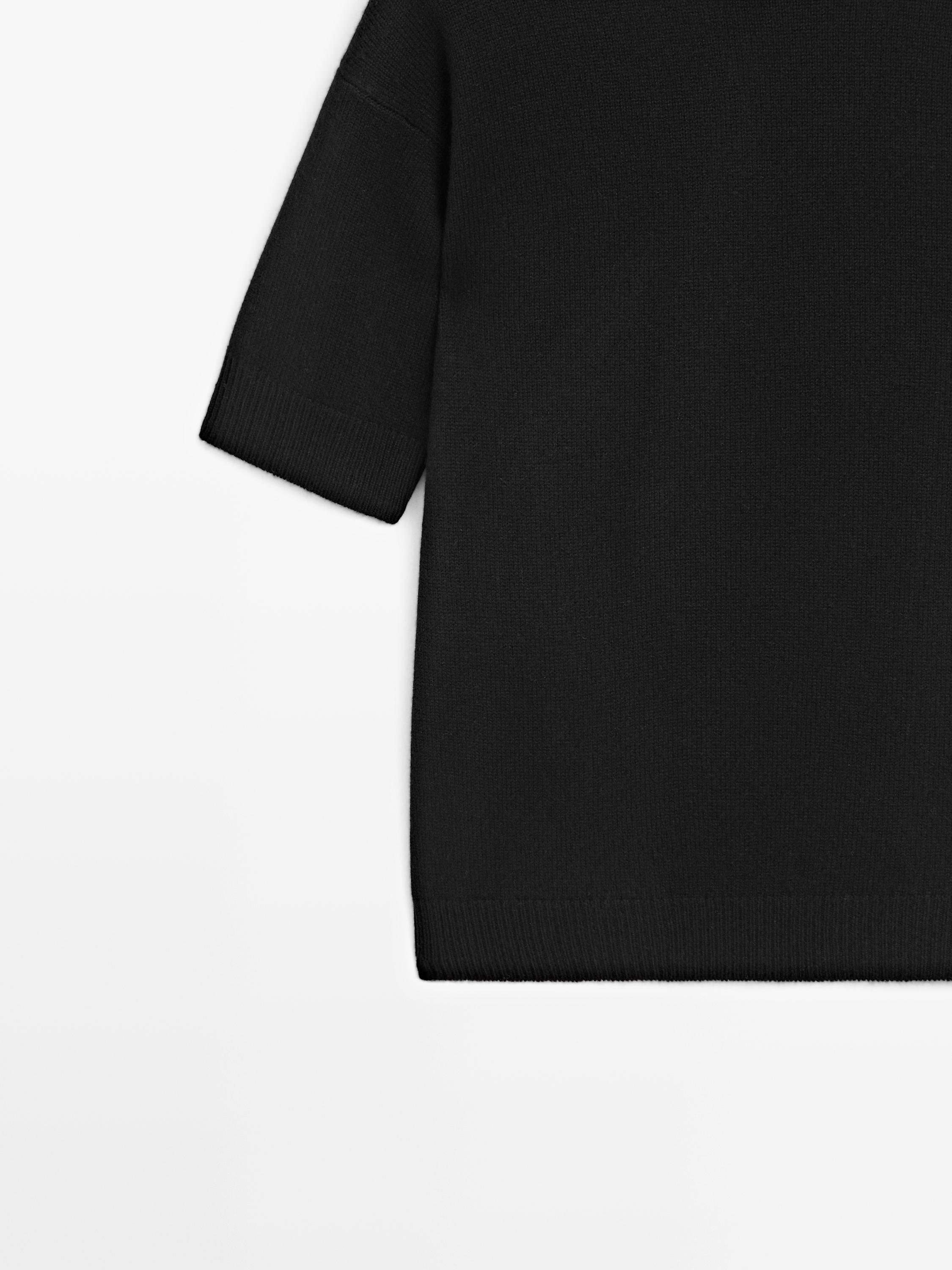 Short sleeve 100% wool knit sweater